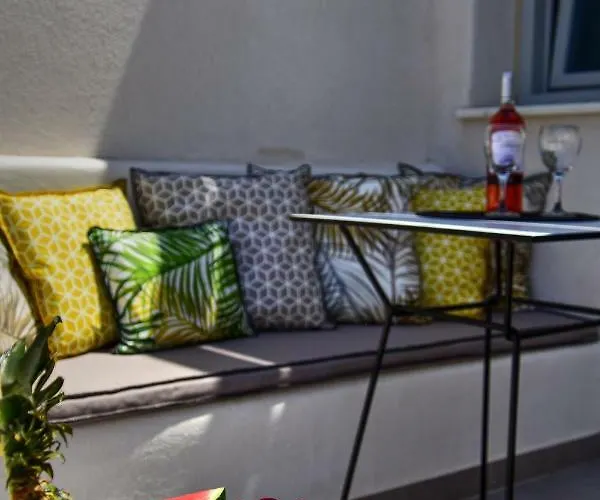 Quartano Luxury Cycladic Residence, Adults Only Hotel 3*