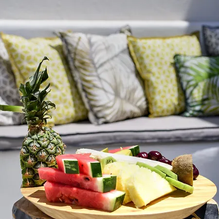 ホテル Quartano Luxury Cycladic Residence, Adults Only 3*