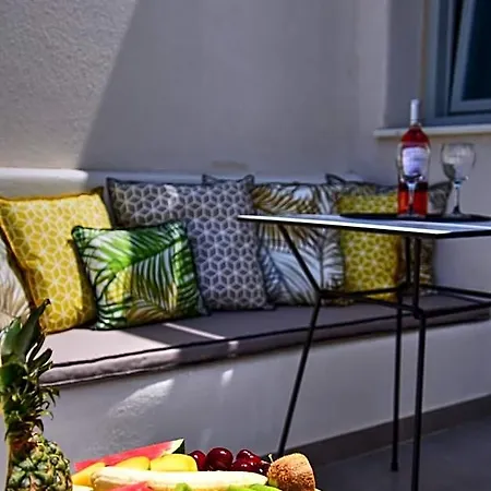 Quartano Luxury Cycladic Residence, Adults Only ホテル 3*