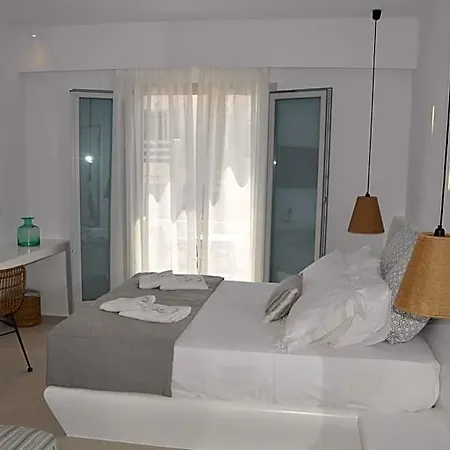 Quartano Luxury Cycladic Residence, Adults Only