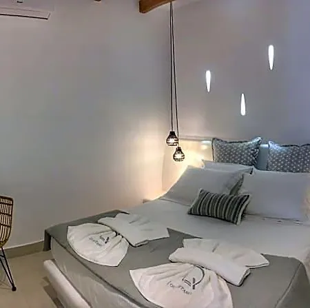 Quartano Luxury Cycladic Residence, Adults Only 3* Naousa (Paros)
