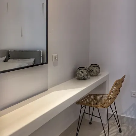 Quartano Luxury Cycladic Residence, Adults Only