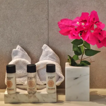 ホテル Quartano Luxury Cycladic Residence, Adults Only 3*