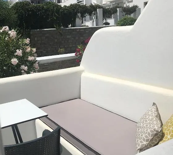 Quartano Luxury Cycladic Residence, Adults Only 3* Naousa